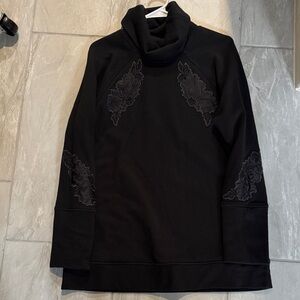 lululemon athletica Black Sweatshirt with Floral Accents